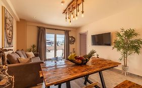 Semiso Beach Suites